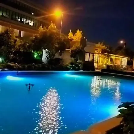 Maltepe Apartment *